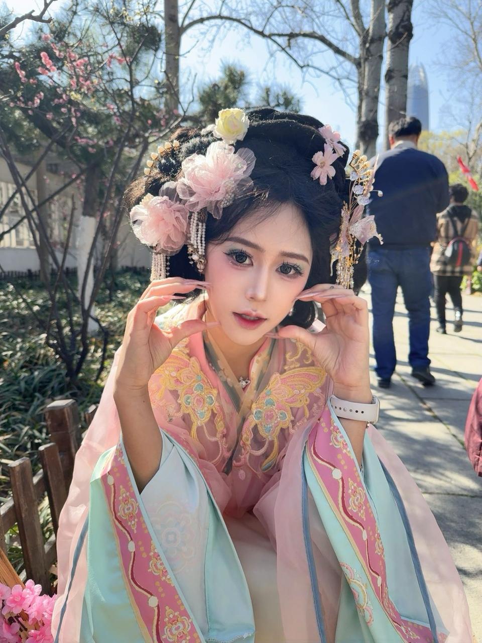 山东 济南 编号：141653 (点击复制)
➡️ 