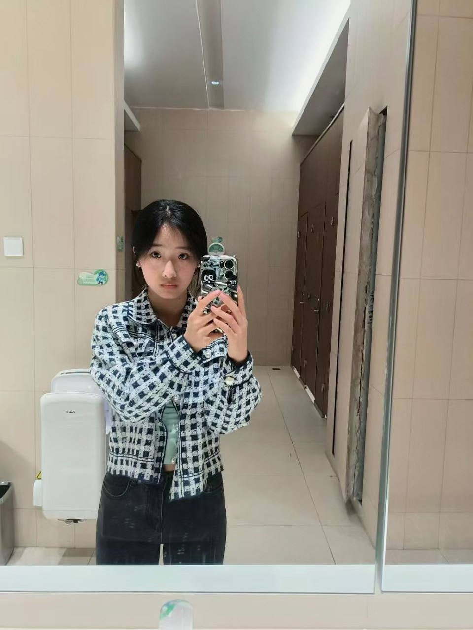 山东 威海 编号：736296 (点击复制)
➡️ 