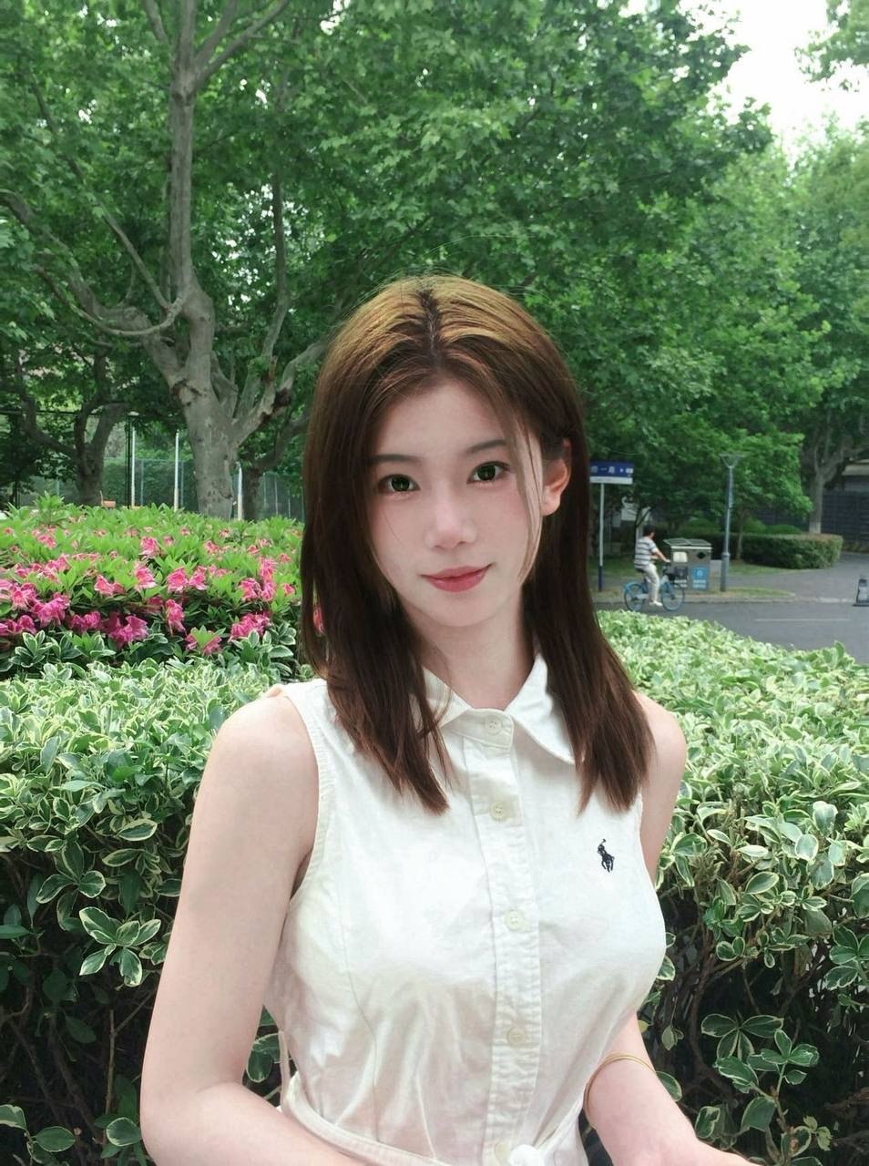 上海 编号：093932 (点击复制)
➡️ 