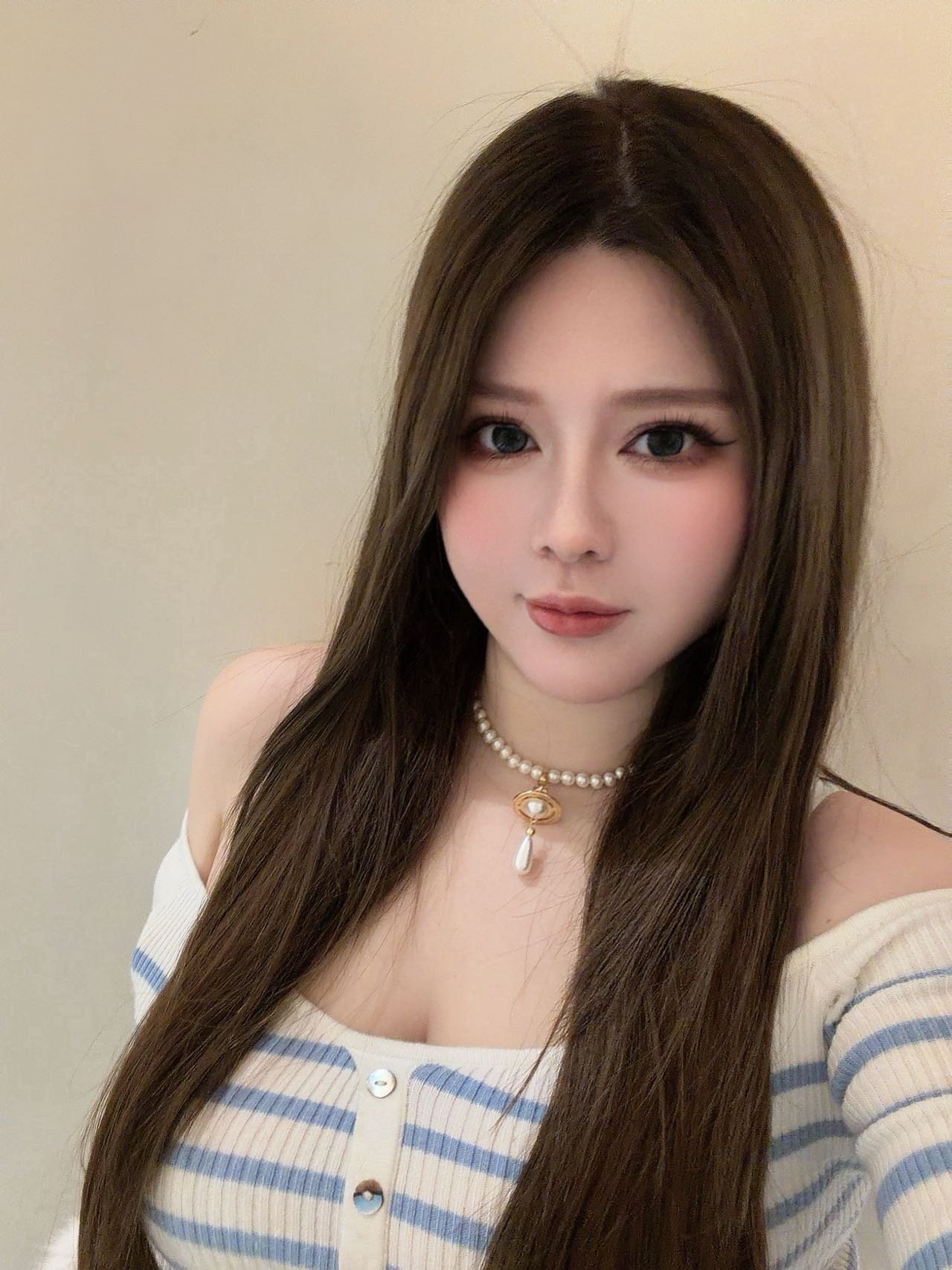上海 编号：569975 (点击复制)
➡️ 