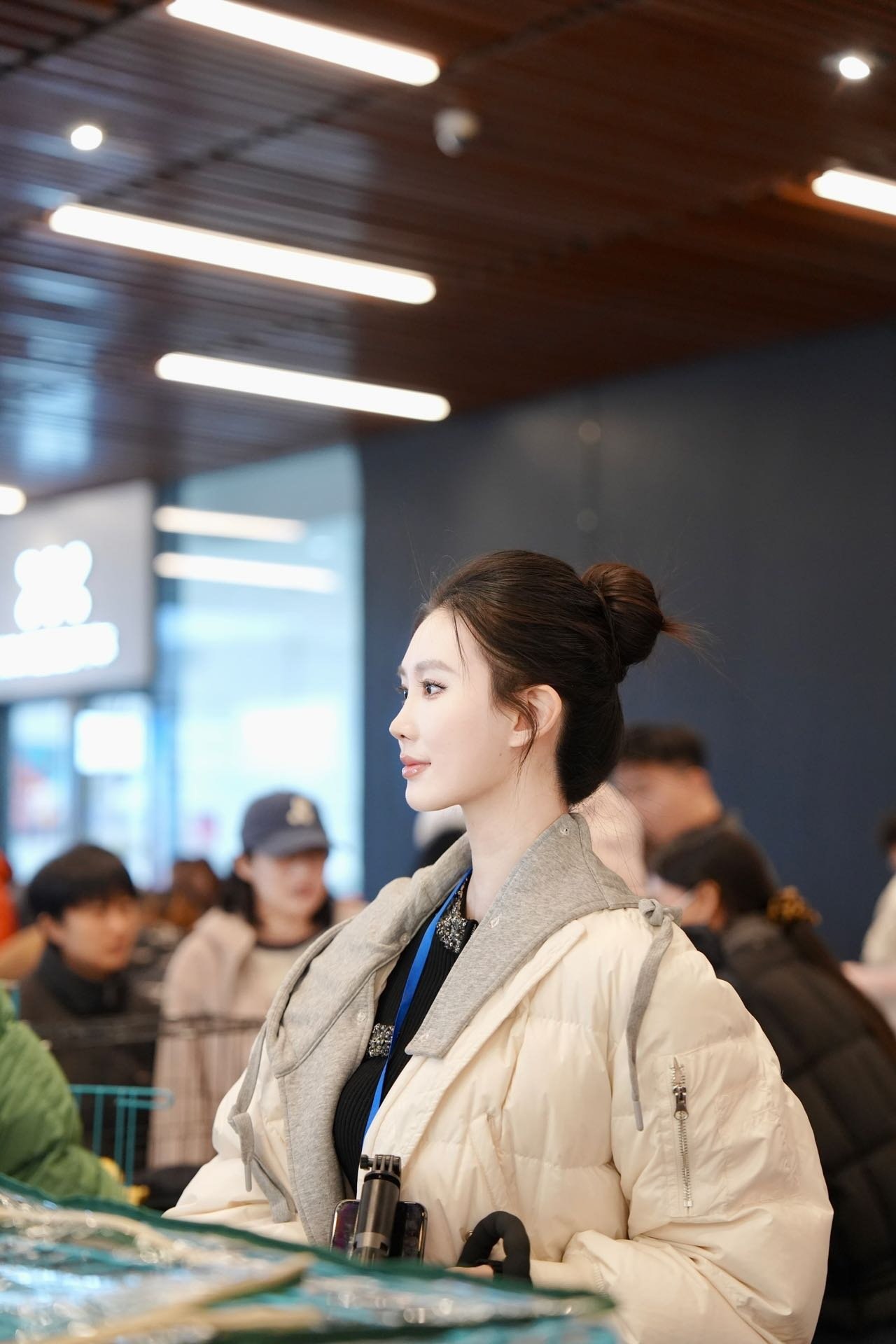 上海 编号：932738 (点击复制)
➡️ 