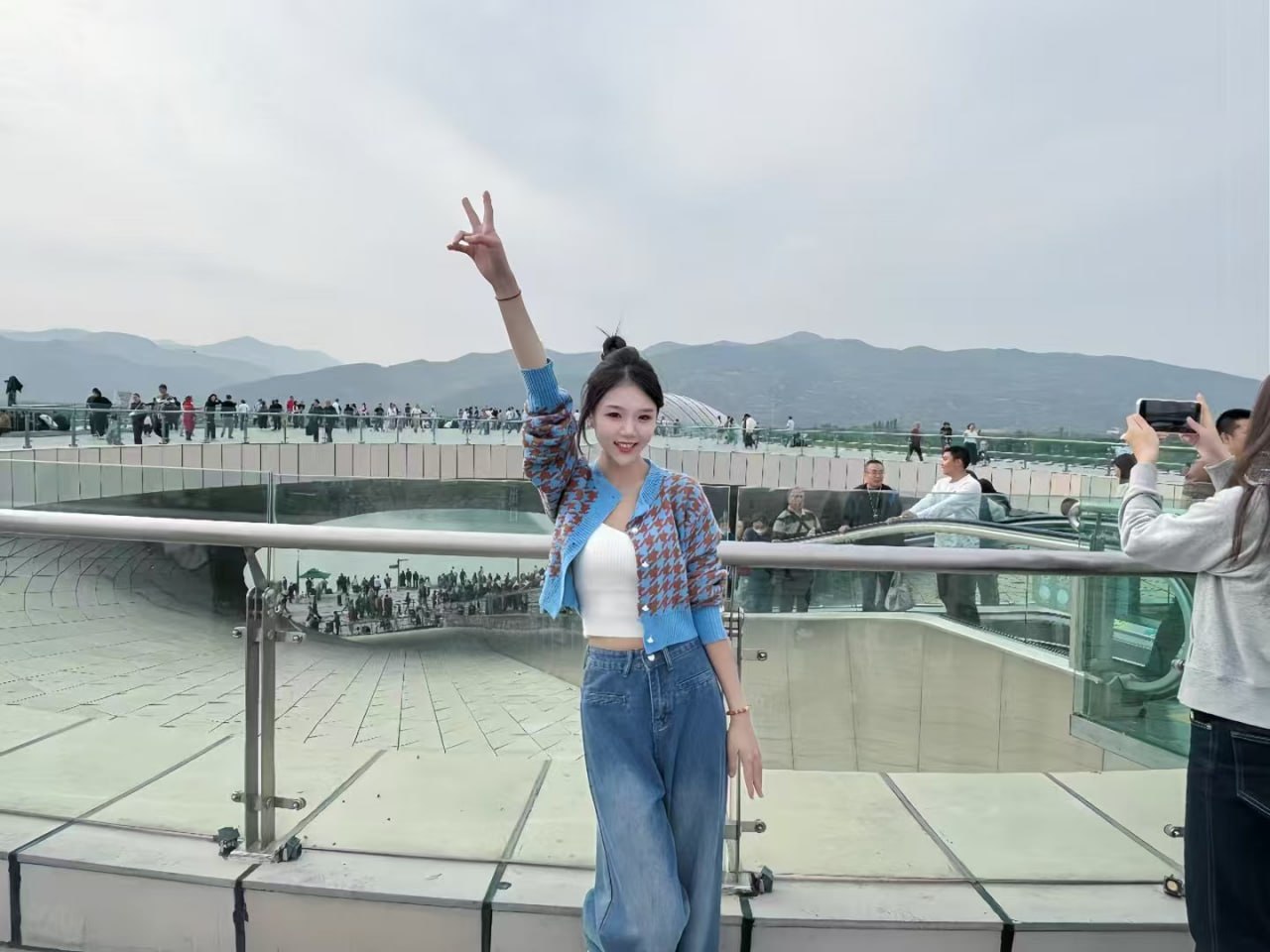 上海 编号：533953 (点击复制)
➡️ 