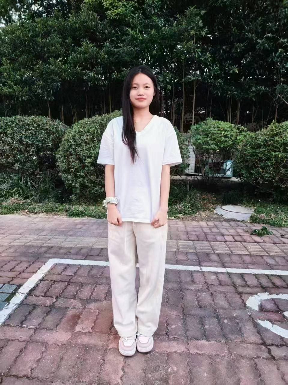 上海 编号：242741 (点击复制)
➡️ 