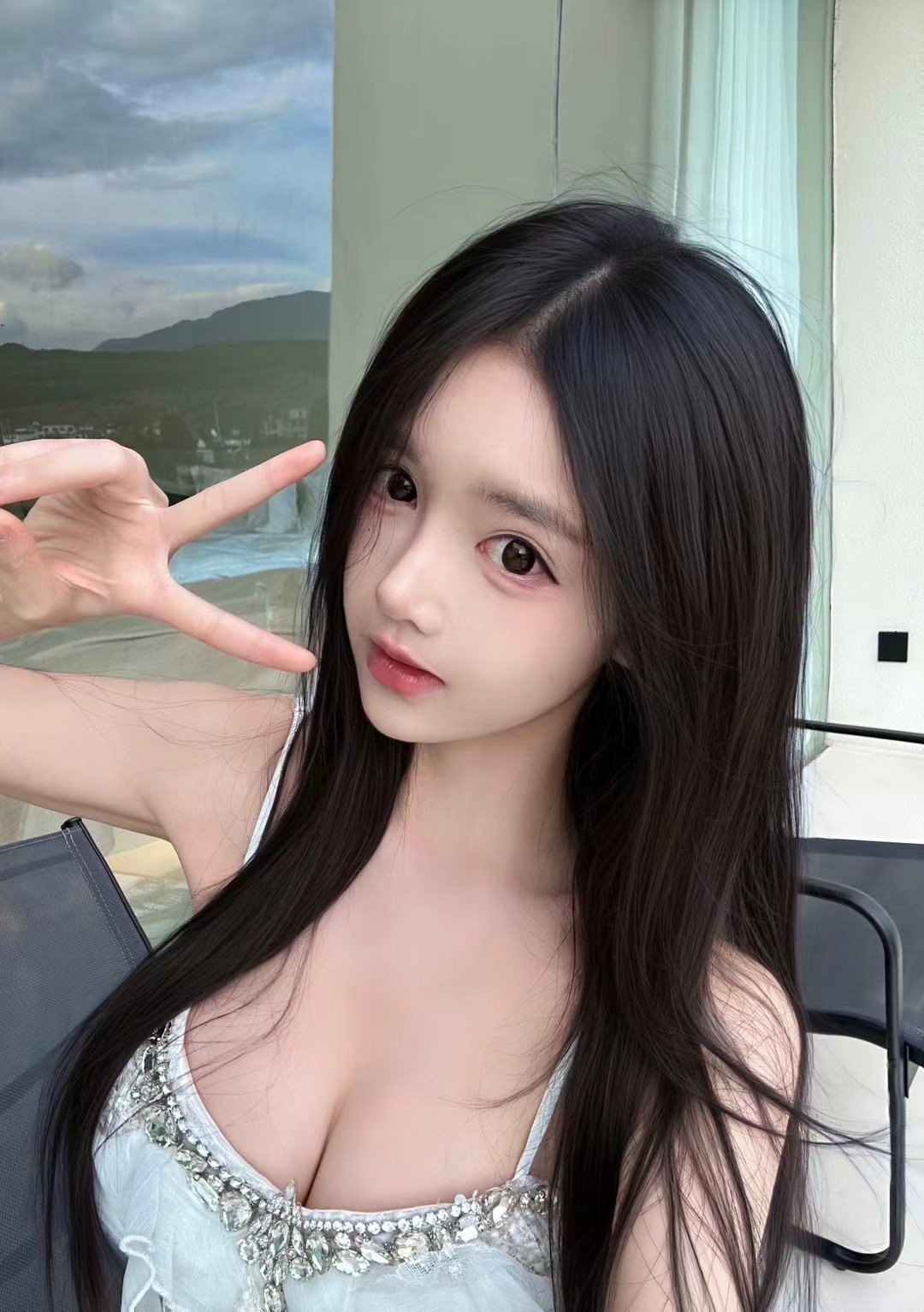 上海 编号：214114 (点击复制)
➡️ 