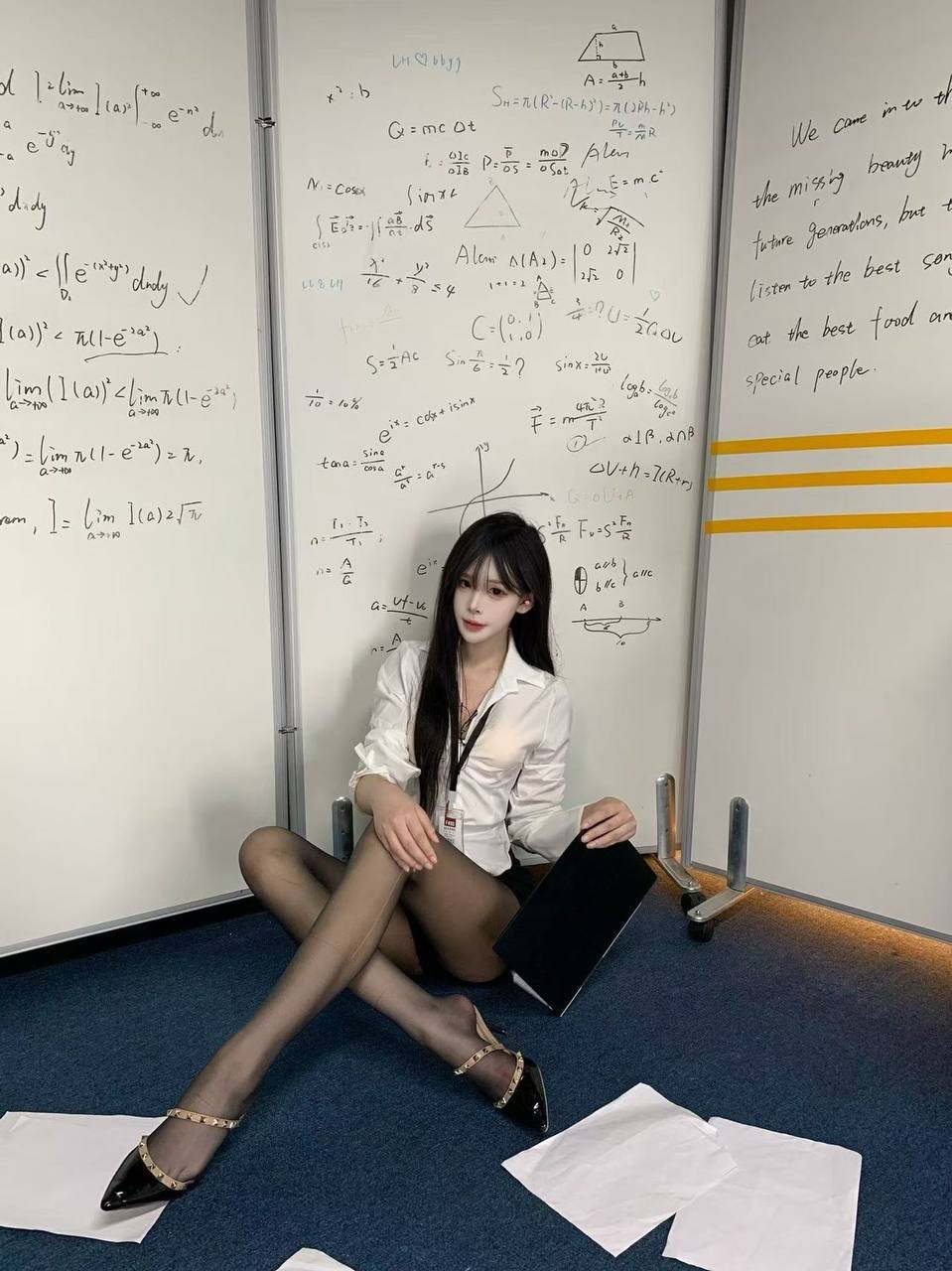 上海 编号：407712 (点击复制)
➡️ 