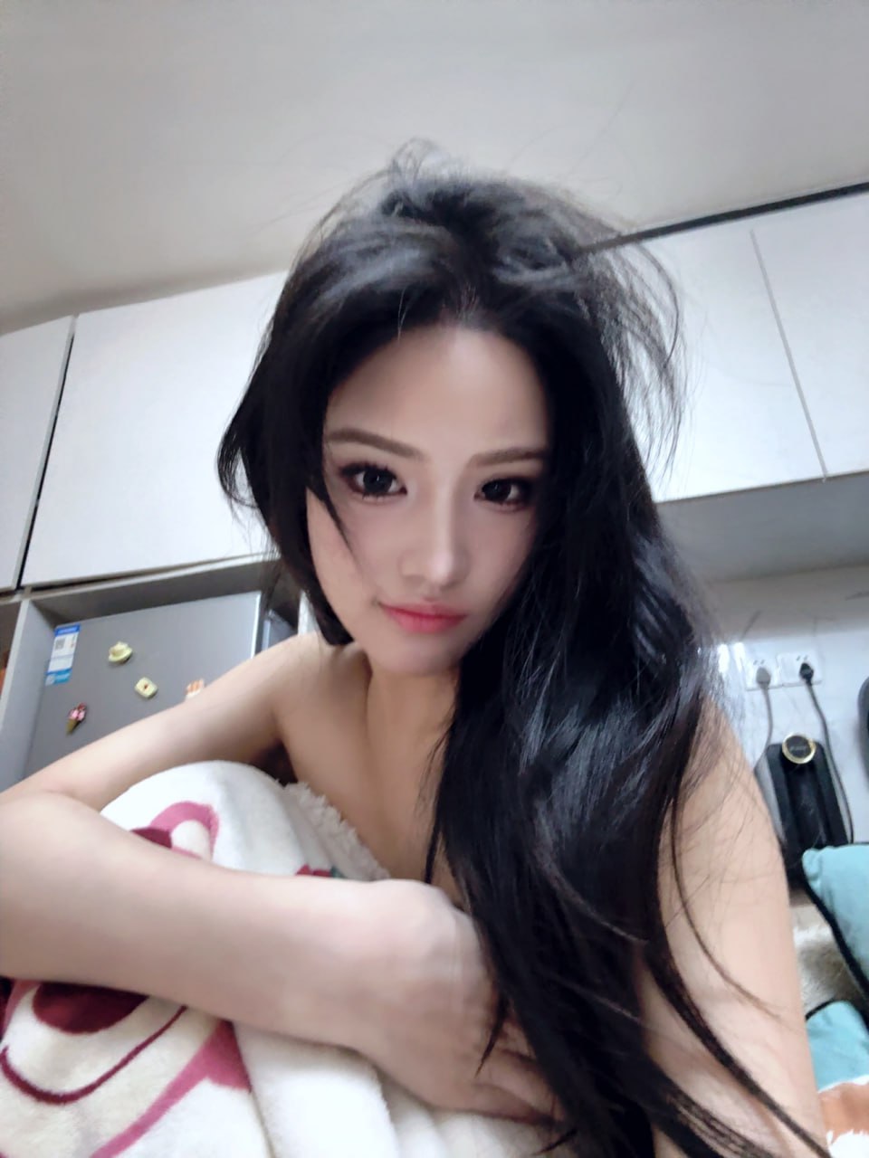 上海 编号：183868 (点击复制)
➡️ 
