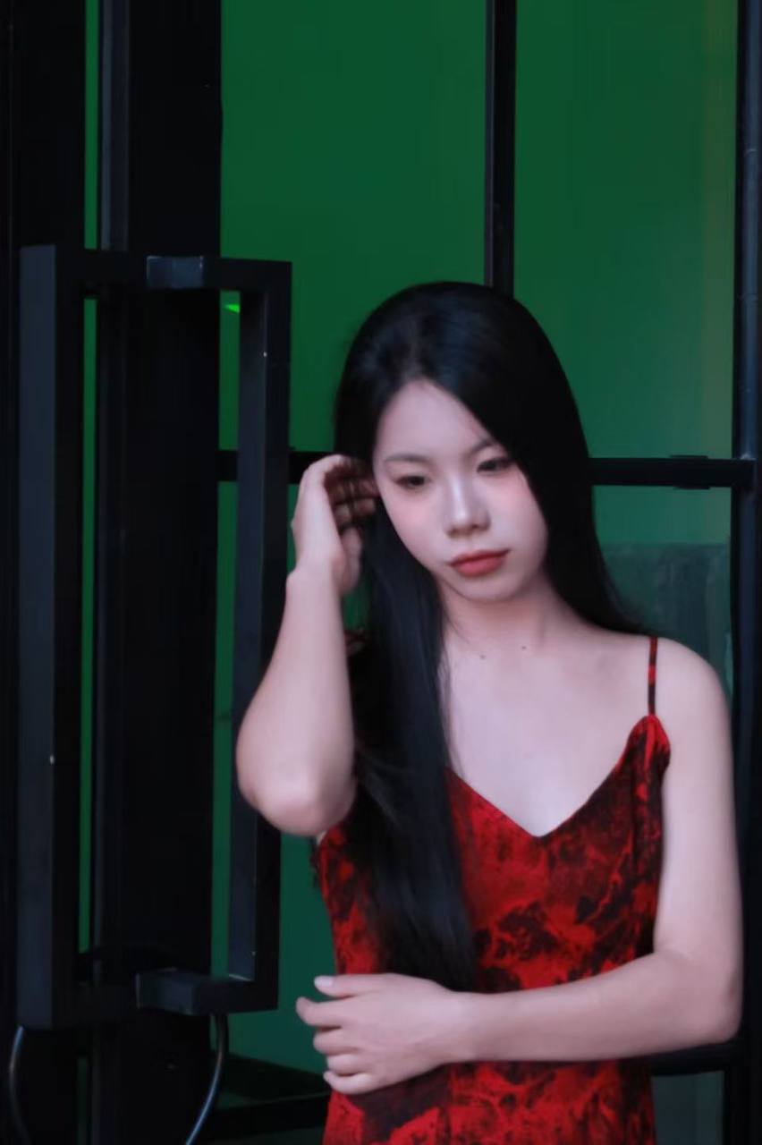 上海 编号：424357 (点击复制)
➡️ 