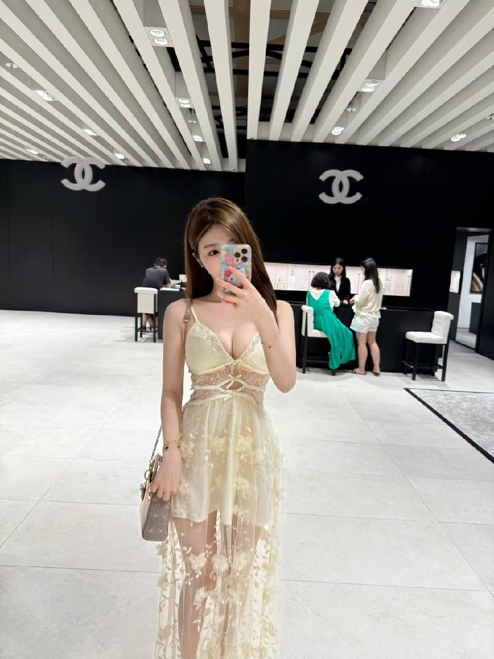 上海 编号：703861 (点击复制)
➡️ 