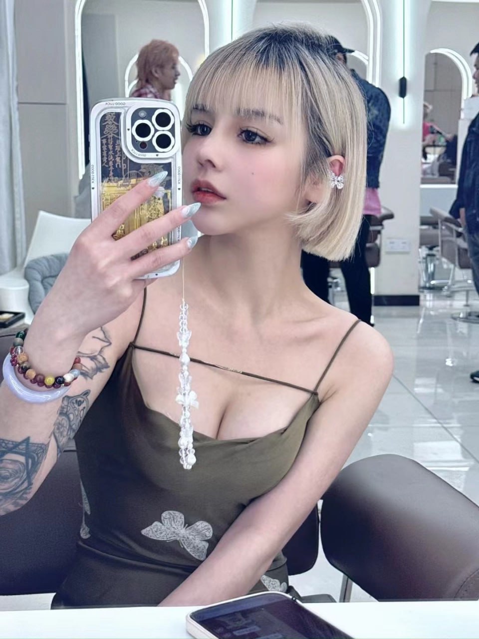 上海 编号：511922 (点击复制)
➡️ 