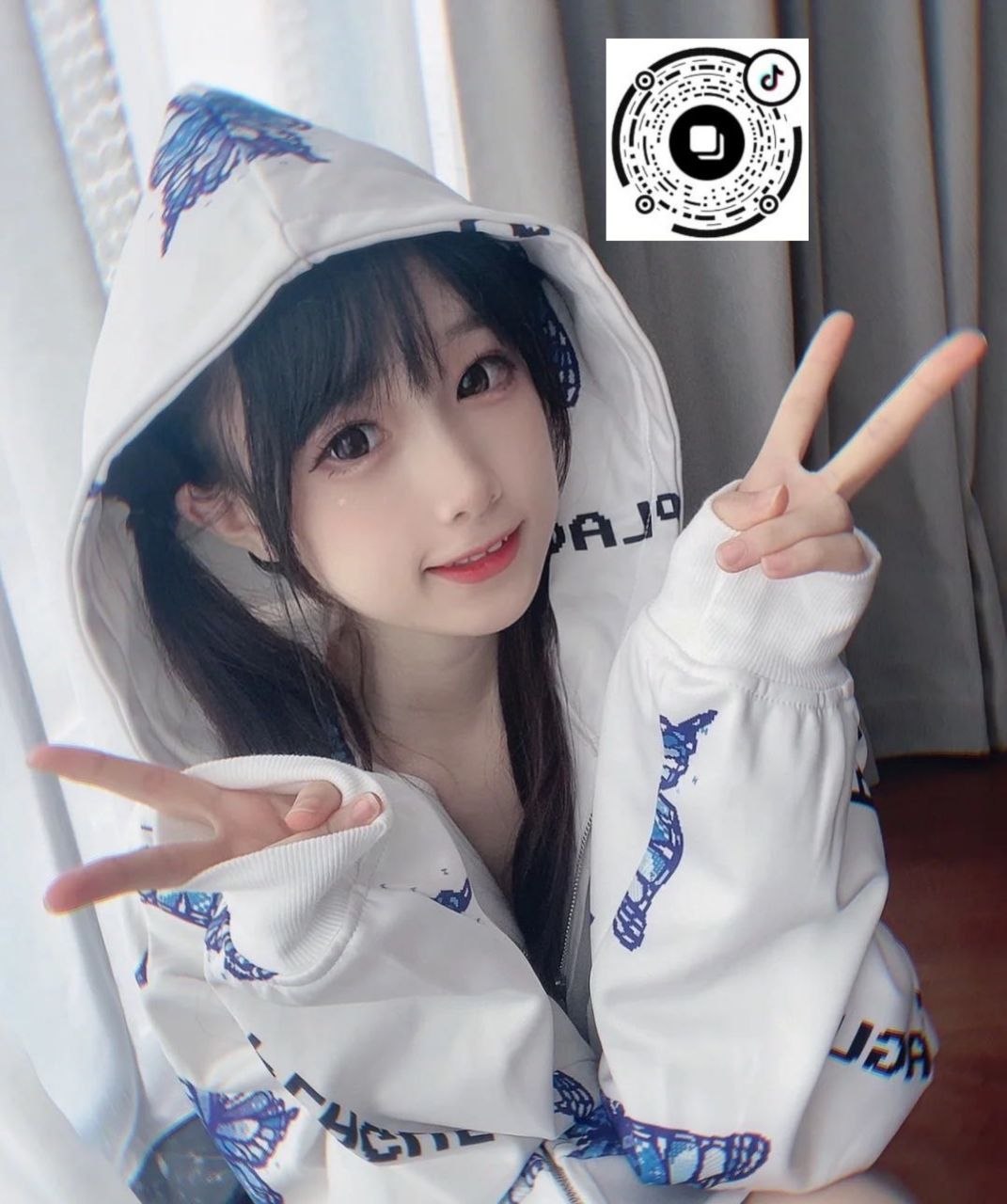 上海 编号：124835 (点击复制)
➡️ 