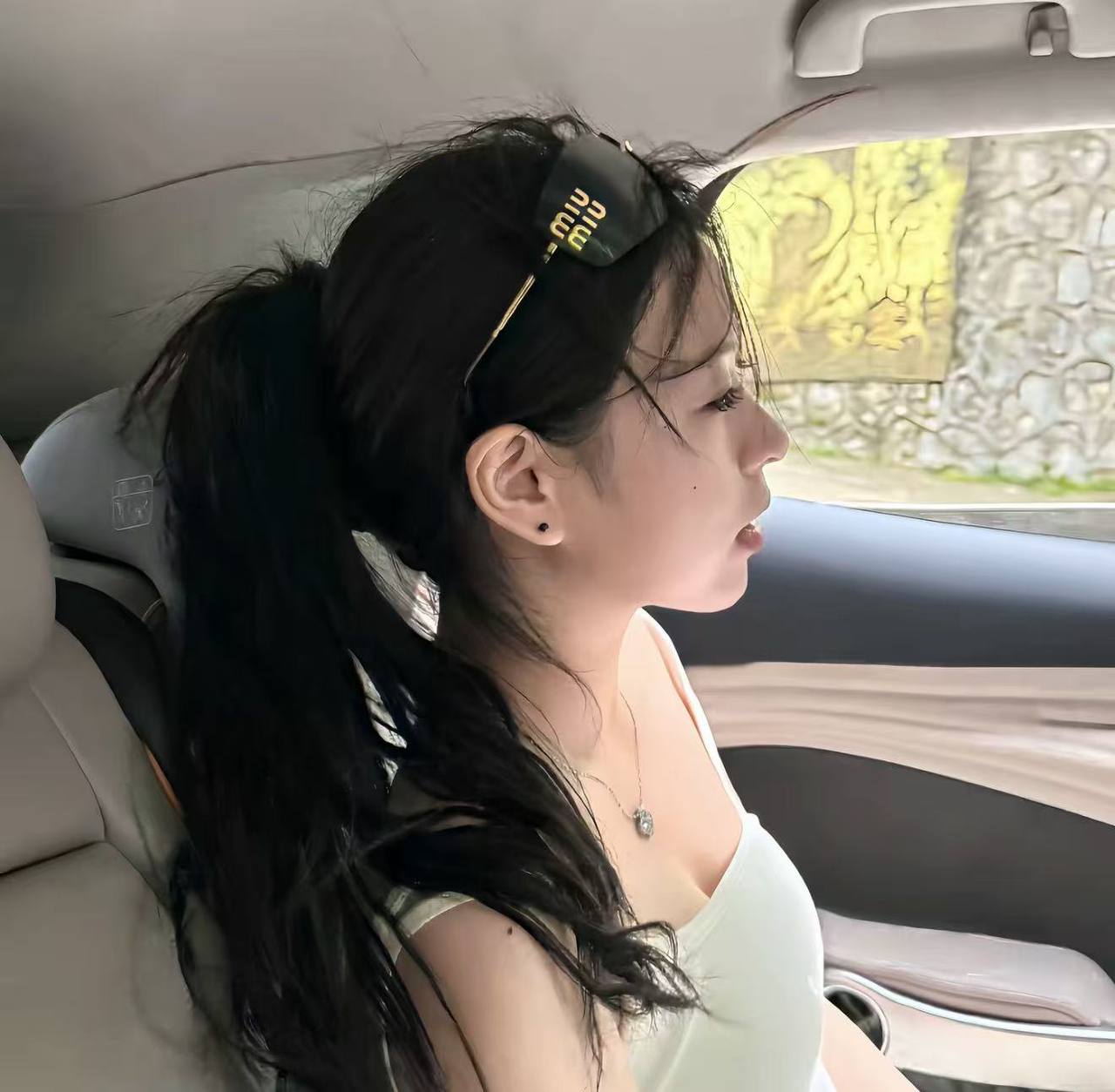 上海 编号：073963 (点击复制)
➡️ 
