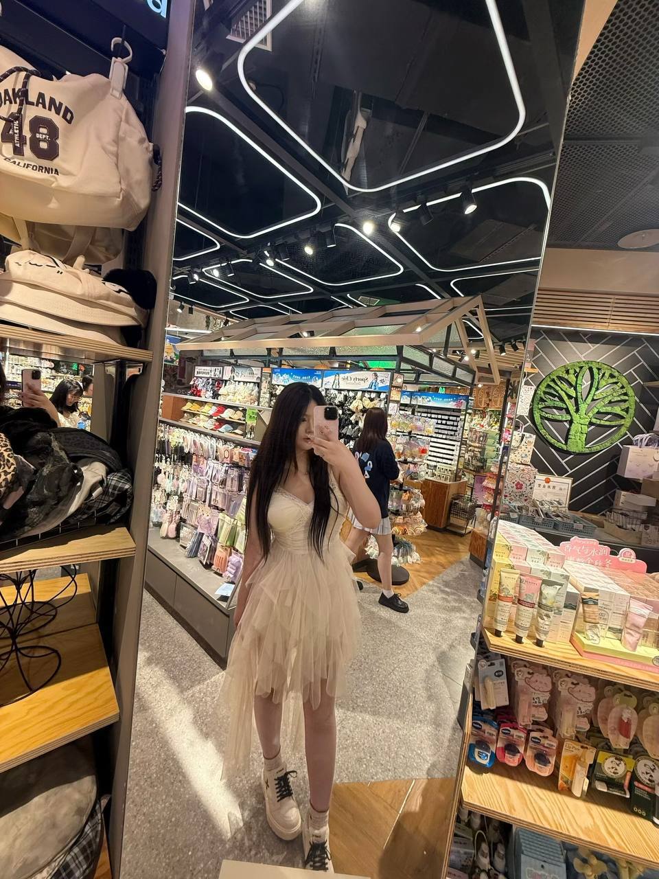 上海 编号：379393 (点击复制)
➡️ 