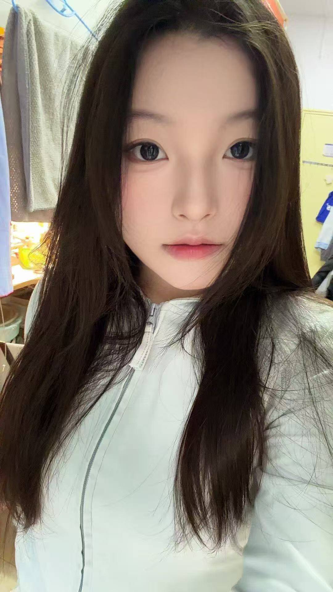 上海 编号：281076 (点击复制)
➡️ 