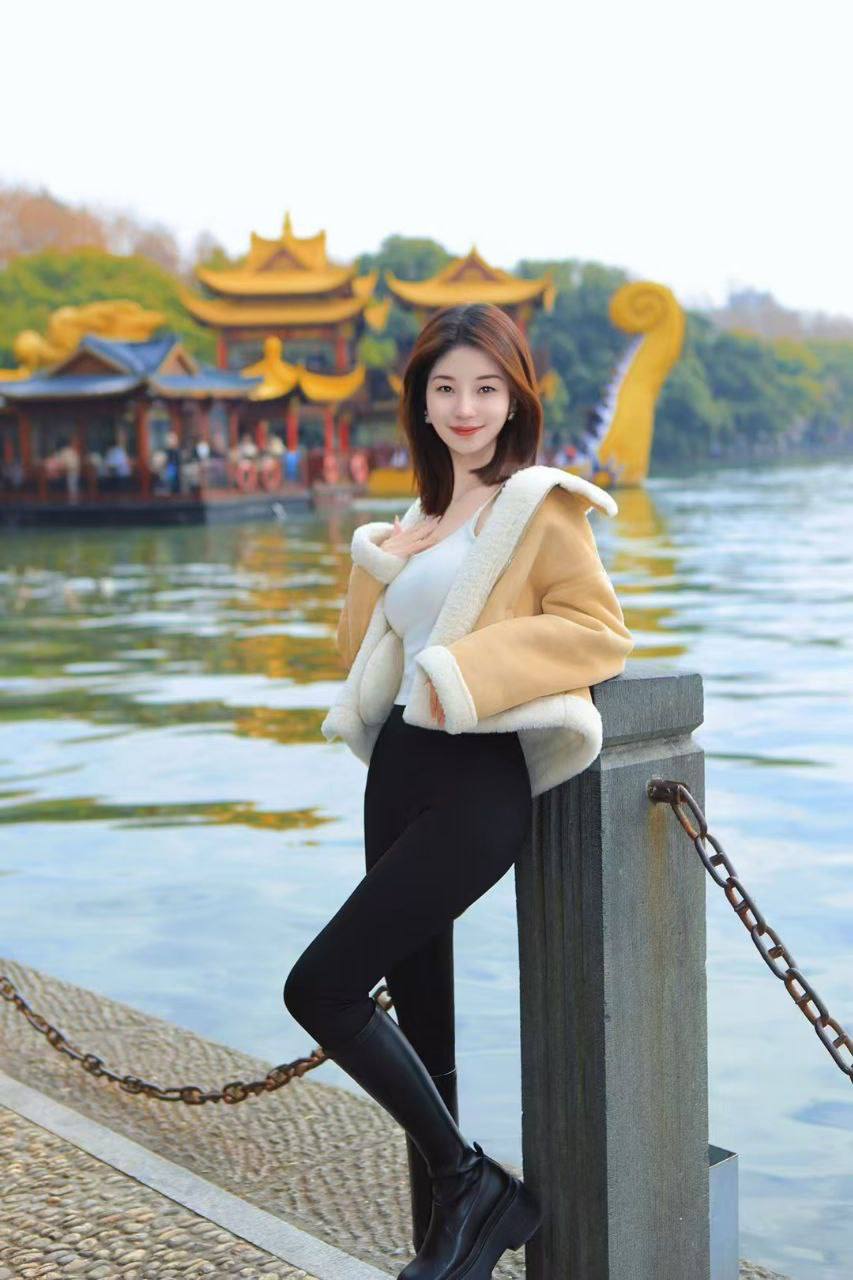 上海 编号：012411 (点击复制)
➡️ 