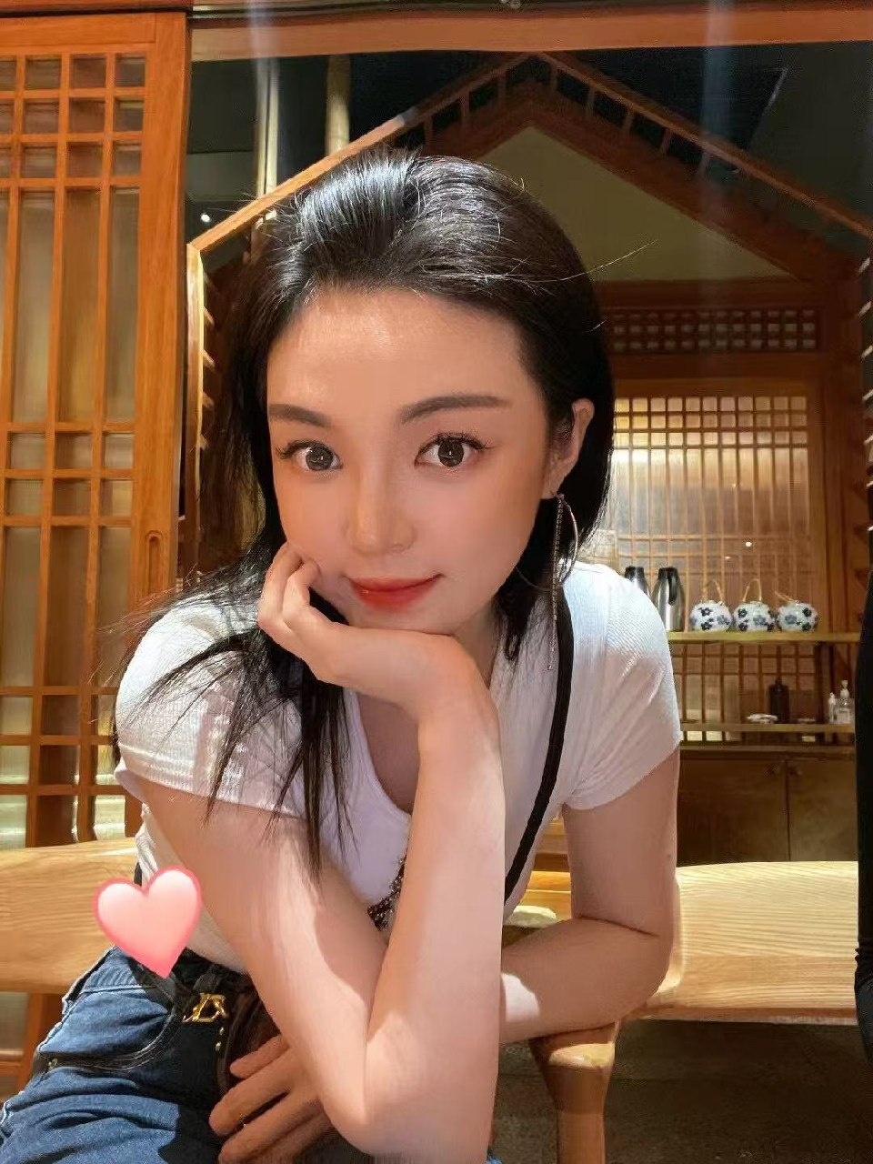上海 编号：406919 (点击复制)
➡️ 