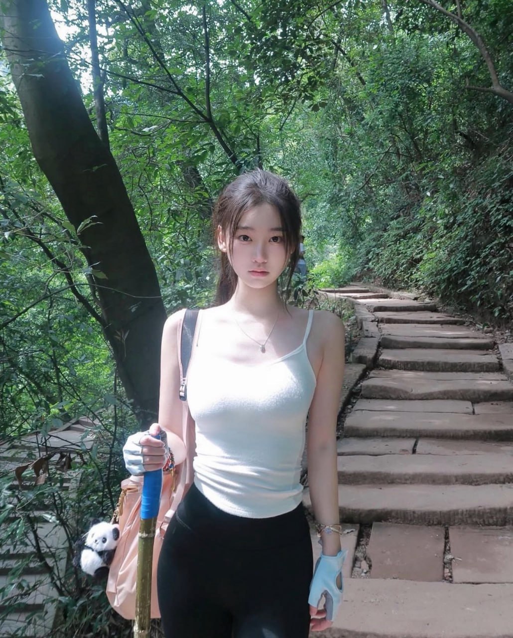 上海 编号：759177 (点击复制)
➡️ 
