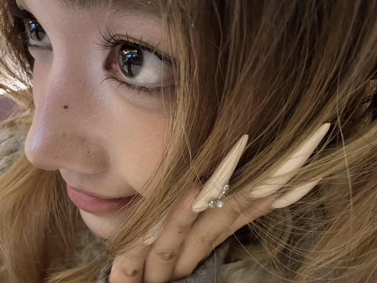 上海 编号：227325 (点击复制)
➡️ 