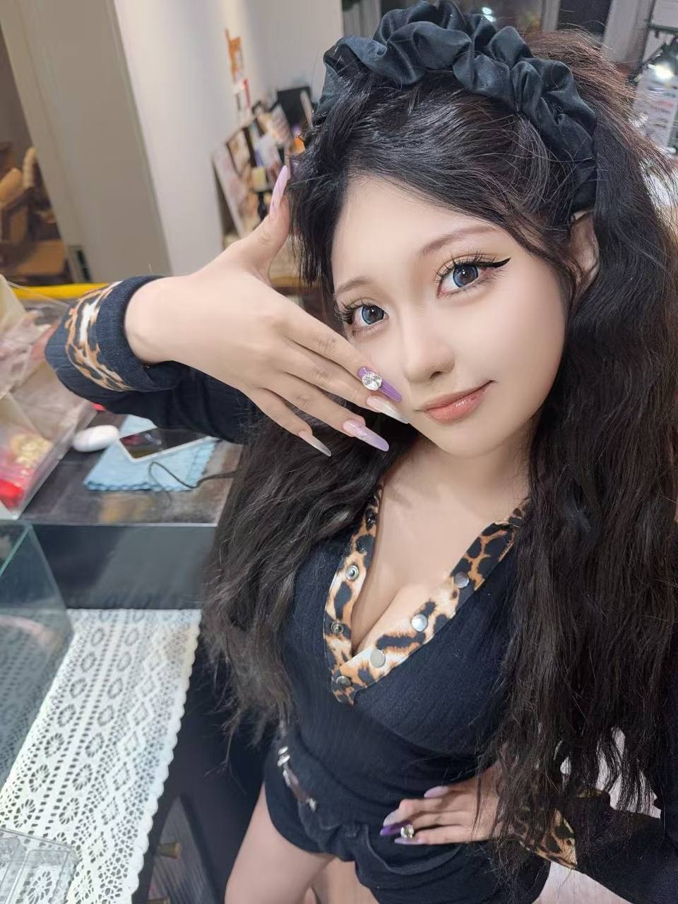 上海 编号：011369 (点击复制)
➡️ 