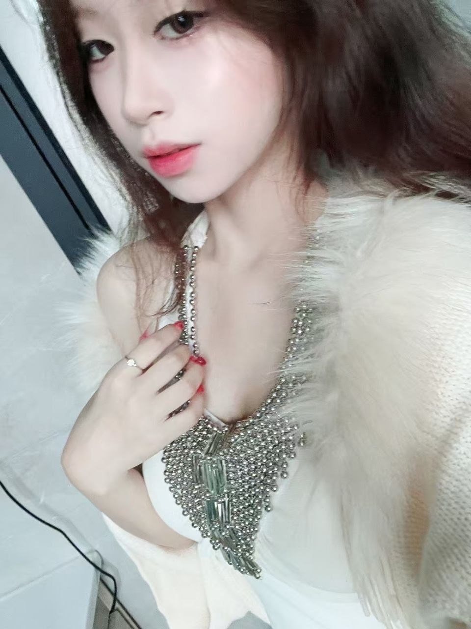 上海 编号：895714 (点击复制)
➡️ 