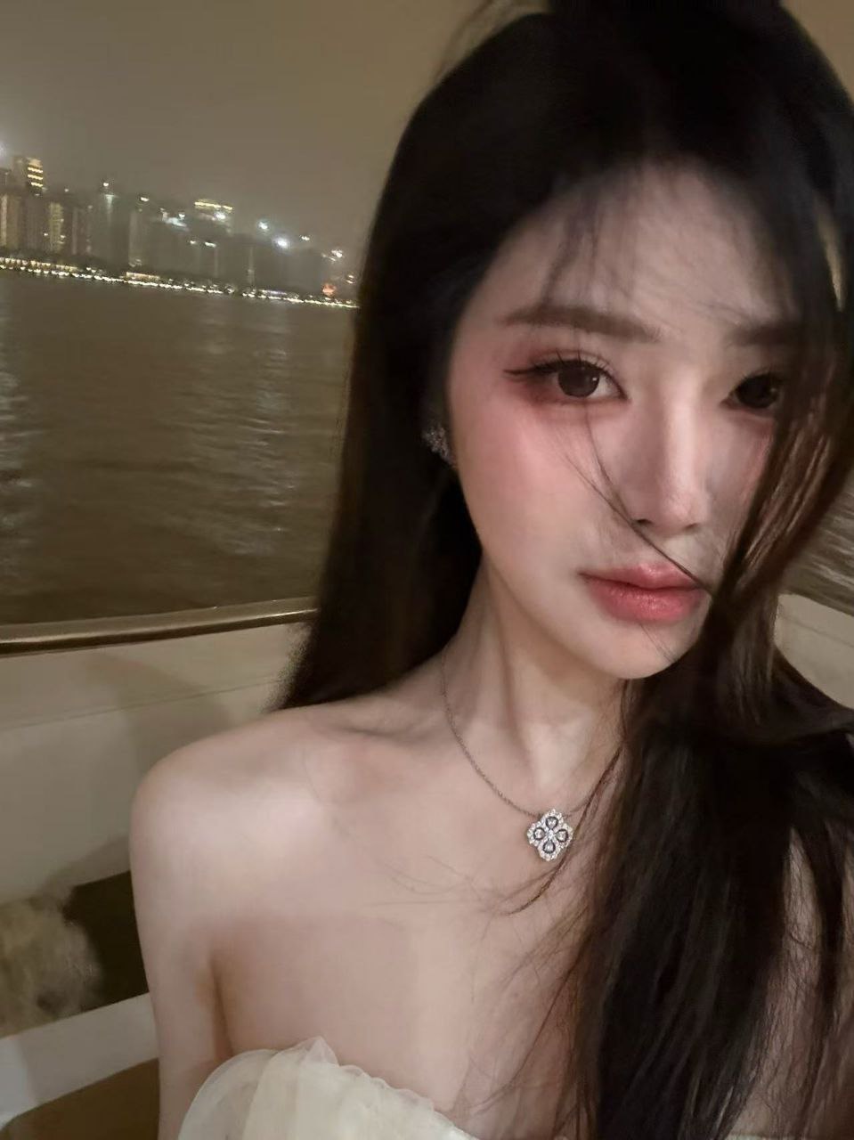 上海 编号：883983 (点击复制)
➡️ 
