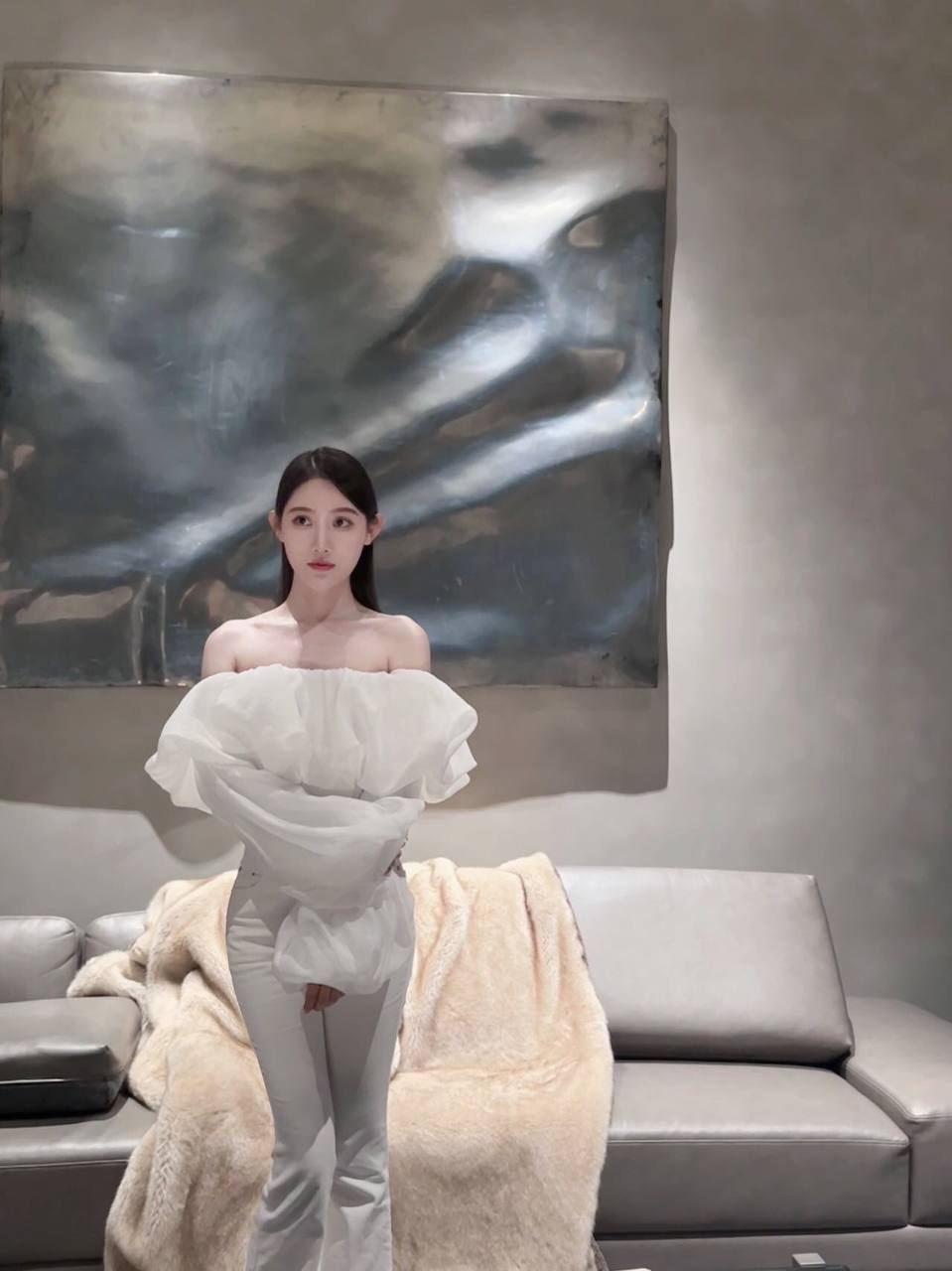 上海 编号：175014 (点击复制)
➡️ 