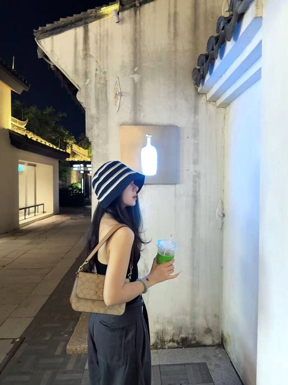 上海 编号：016779 (点击复制)
➡️ 