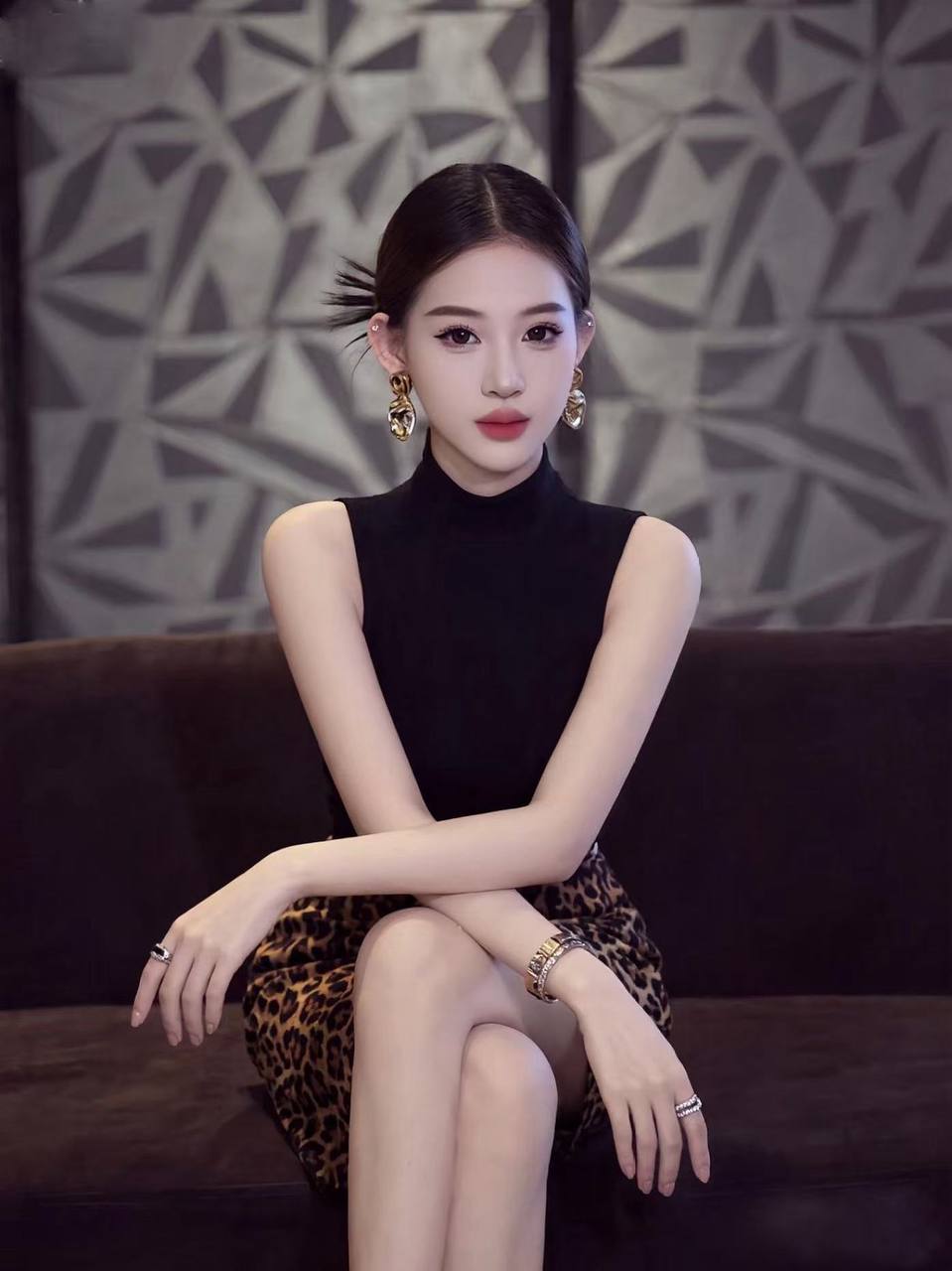 上海 编号：472727 (点击复制)
➡️ 