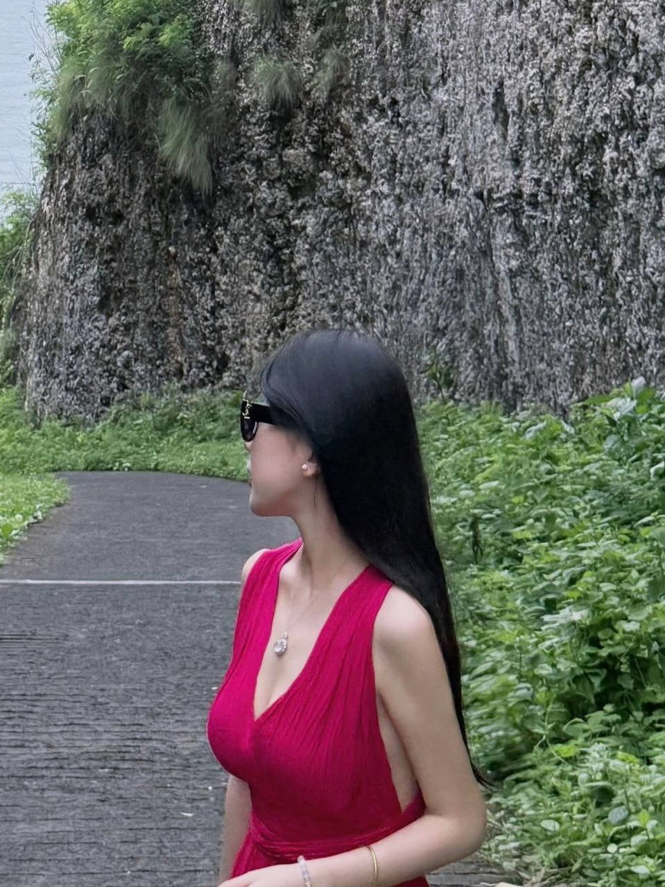 上海 编号：099581 (点击复制)
➡️ 