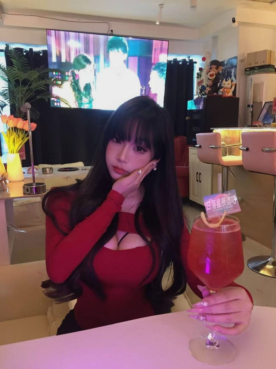 上海 编号：368977 (点击复制)
➡️ 