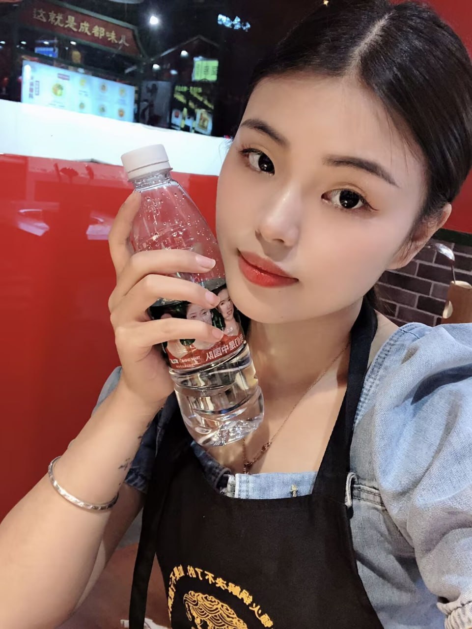 上海 编号：643423 (点击复制)
➡️ 