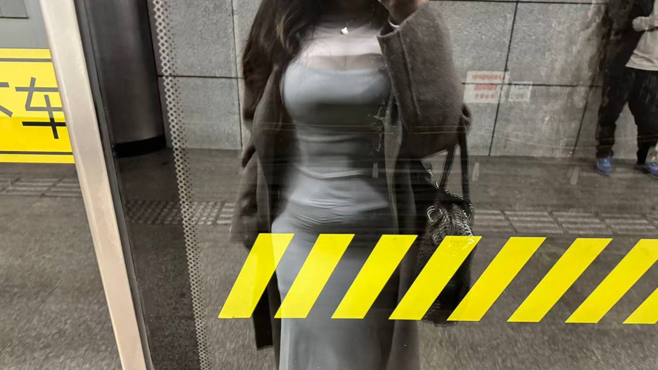 上海 编号：521606 (点击复制)
➡️ 
