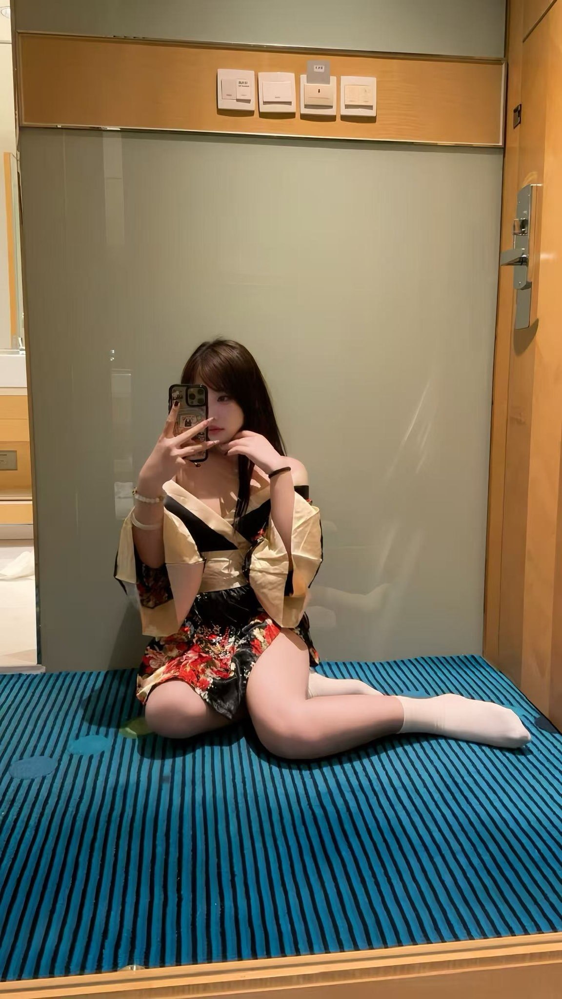 上海 编号：345483 (点击复制)
➡️ 