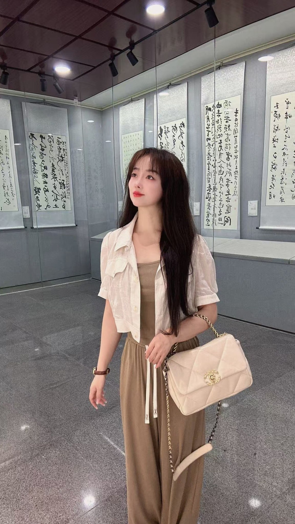 上海 编号：327469 (点击复制)
➡️ 