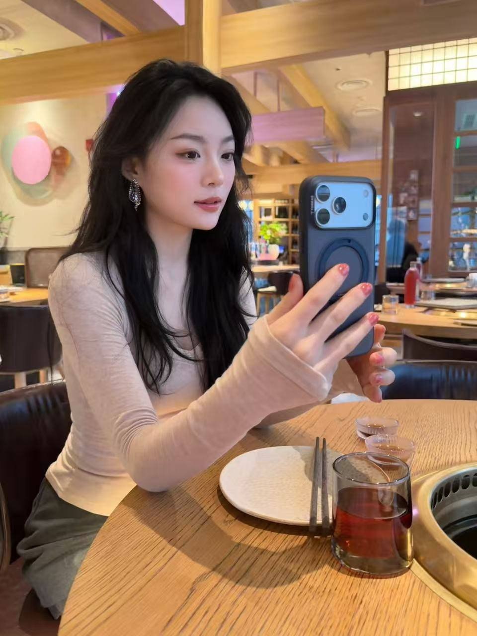 上海 编号：598976 (点击复制)
➡️ 