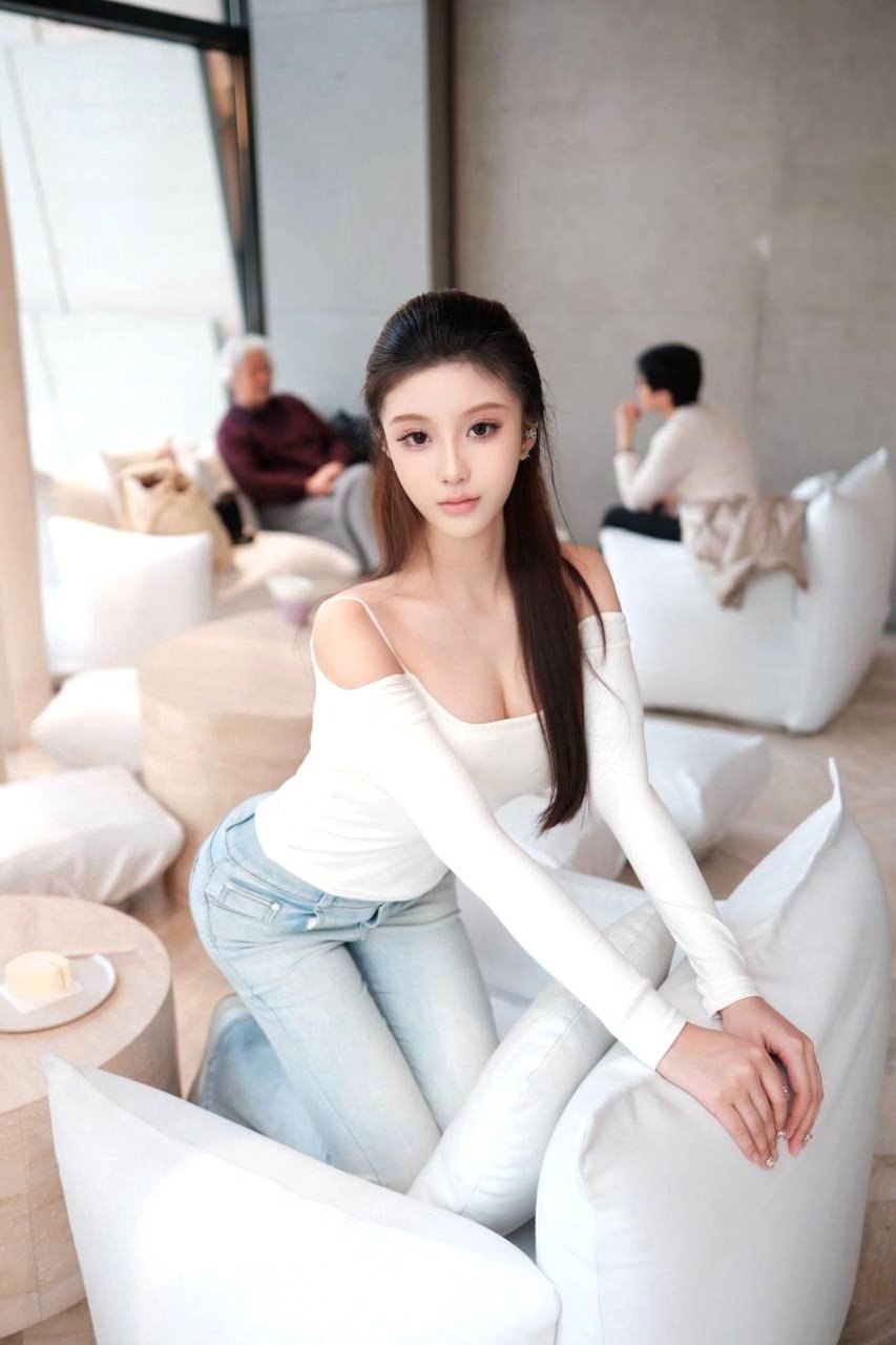 上海 编号：157042 (点击复制)
➡️ 
