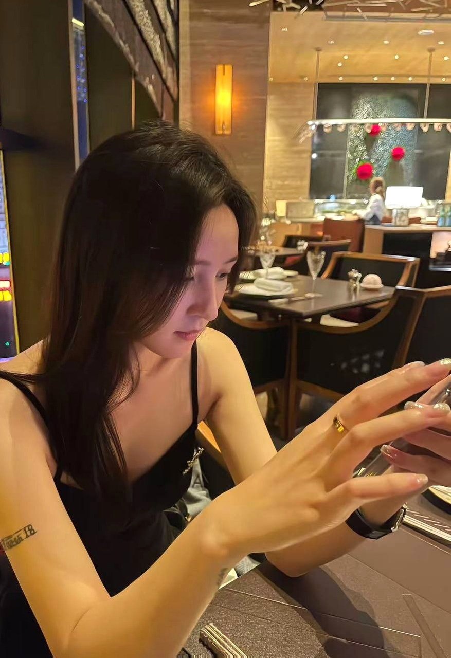 上海 编号：794074 (点击复制)
➡️ 