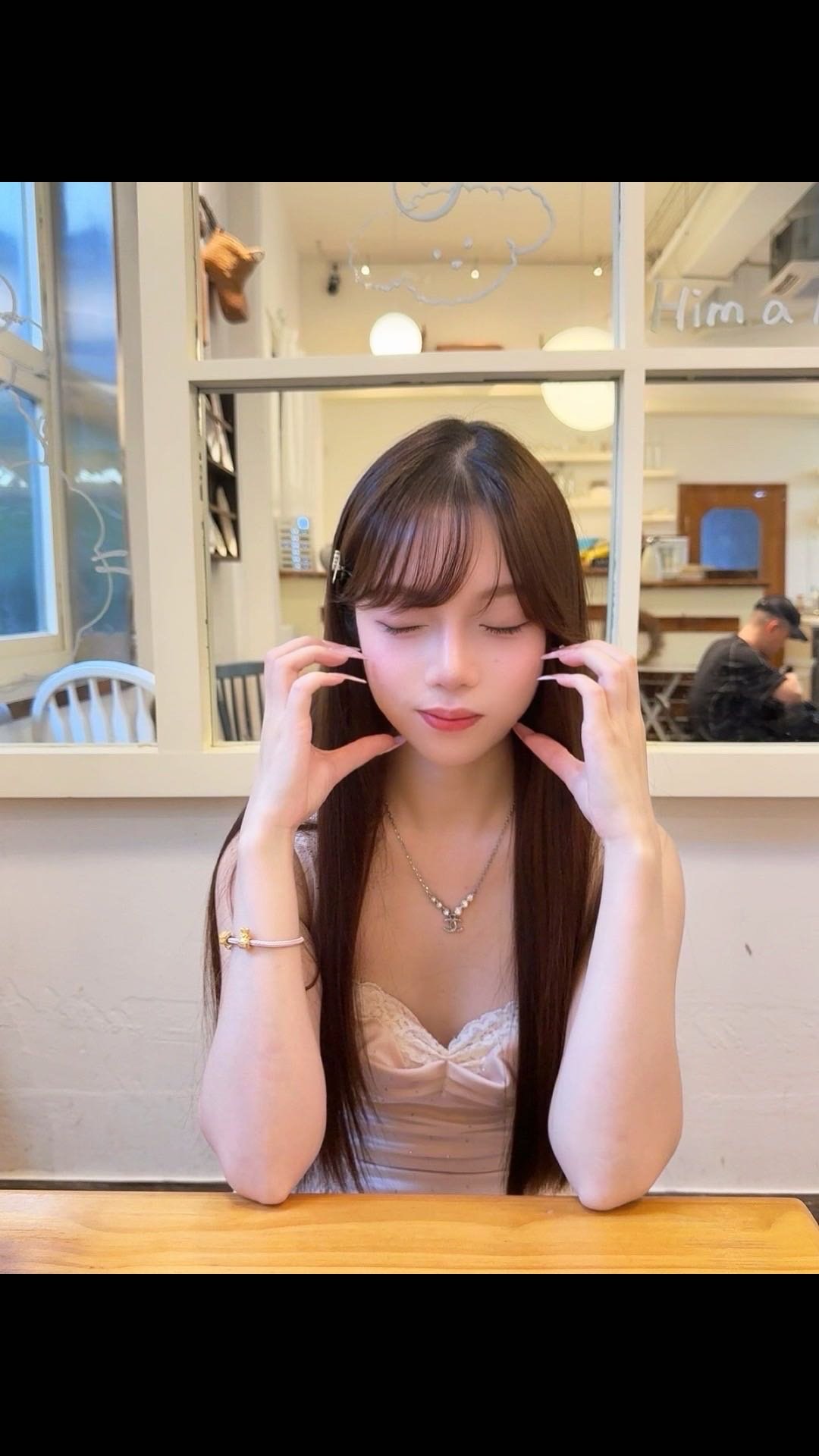 上海 编号：452588 (点击复制)
➡️ 