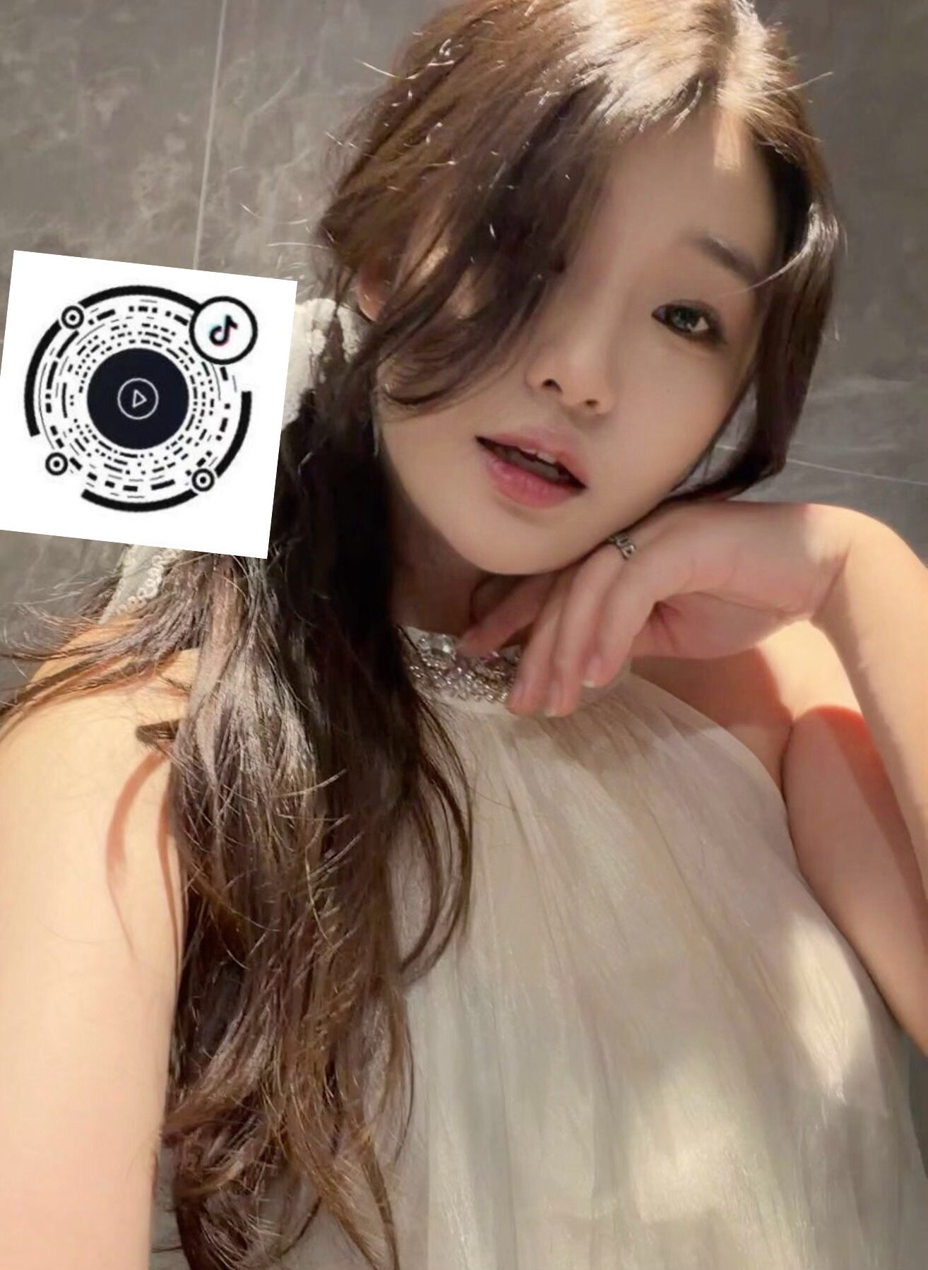 上海 编号：224518 (点击复制)
➡️ 
