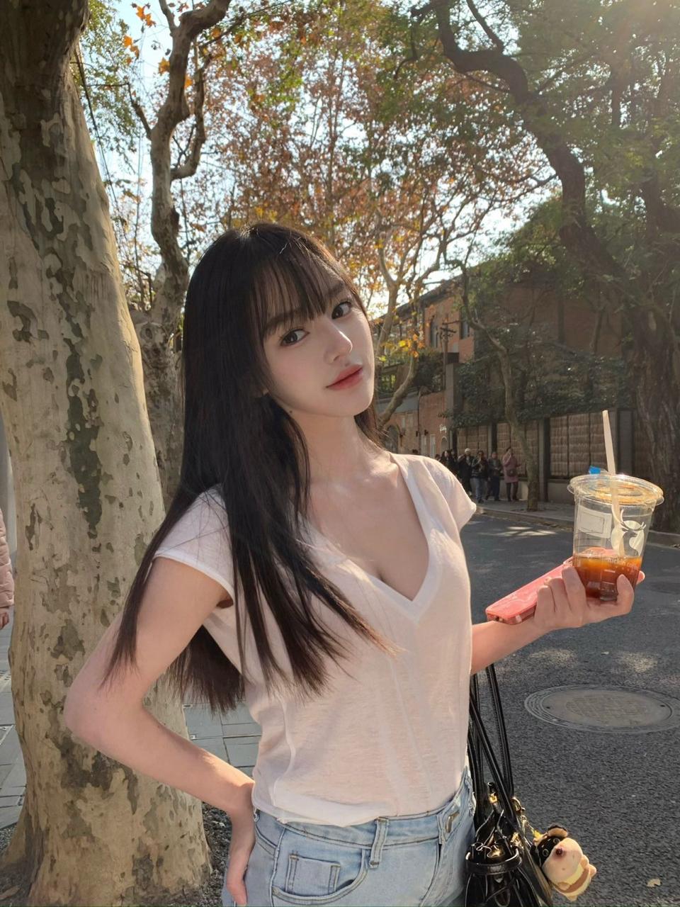 上海 编号：011205 (点击复制)
➡️ 