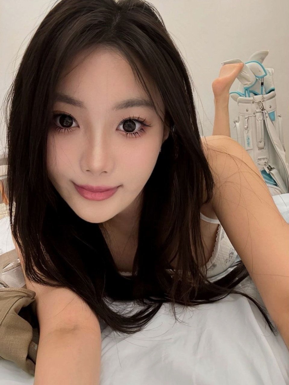 上海 编号：143518 (点击复制)
➡️ 