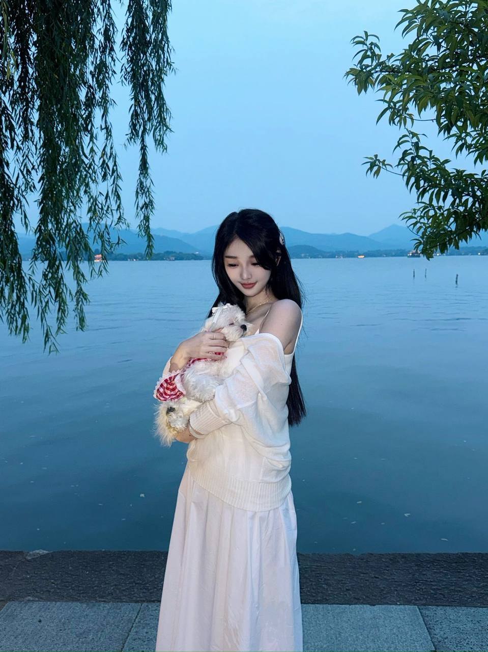 上海 编号：002302 (点击复制)
➡️ 