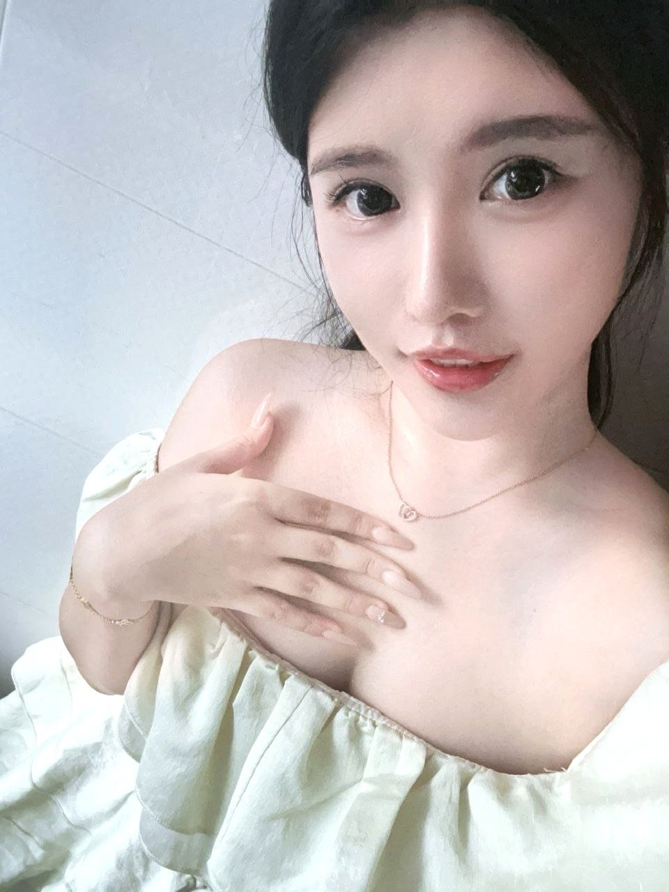 上海 编号：995867 (点击复制)
➡️ 