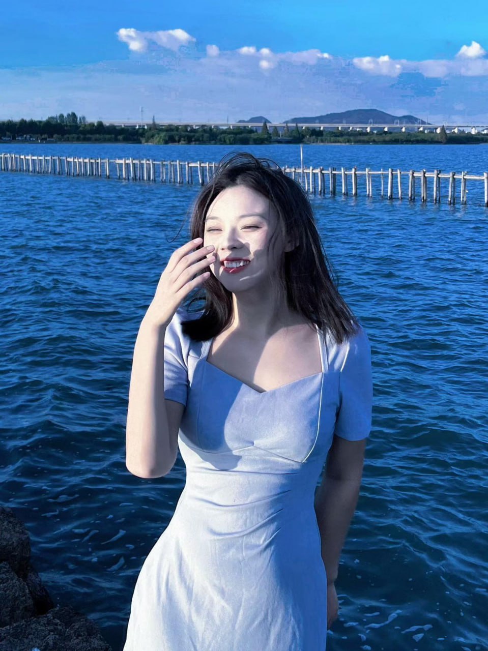 上海 编号： 179305 （260906）
