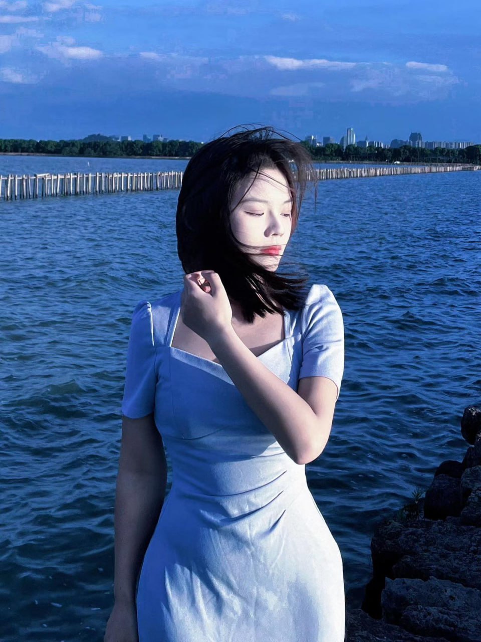 上海 编号： 179305 （260906）
