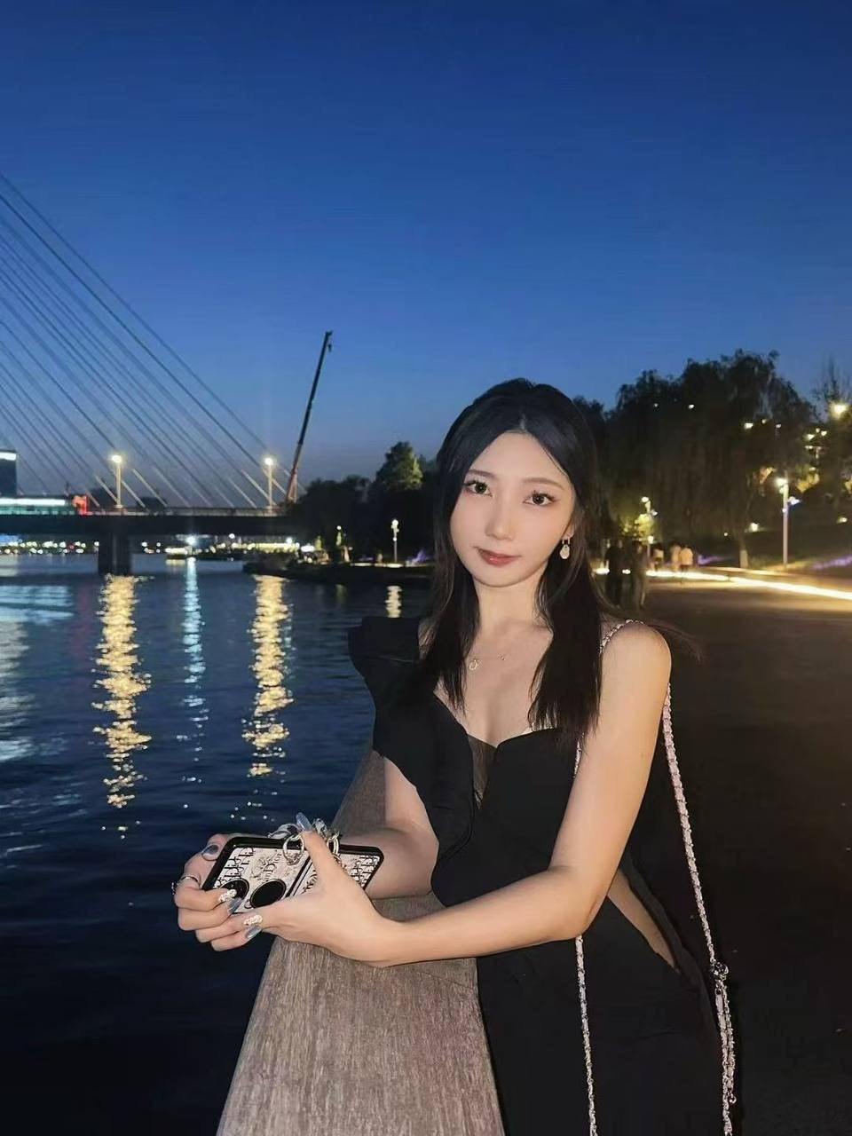 陕西 西安 编号：273726 (点击复制)
➡️ 