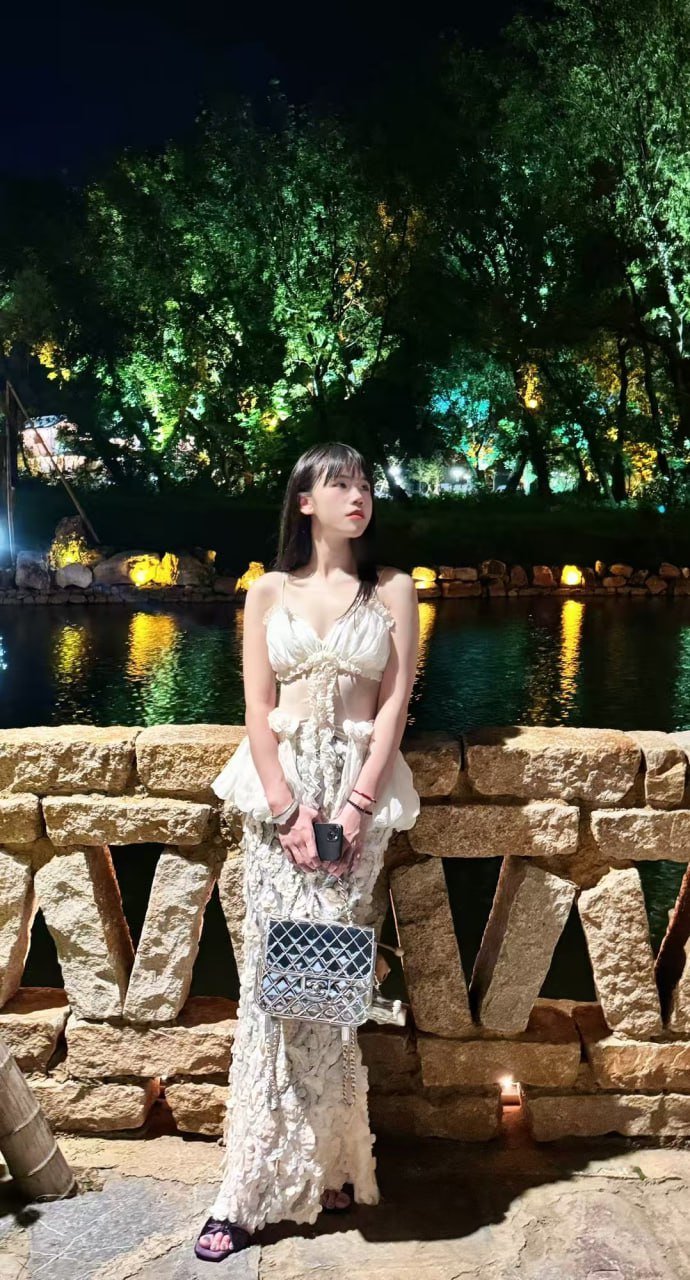 陕西 西安 编号：287306 (点击复制)
➡️ 