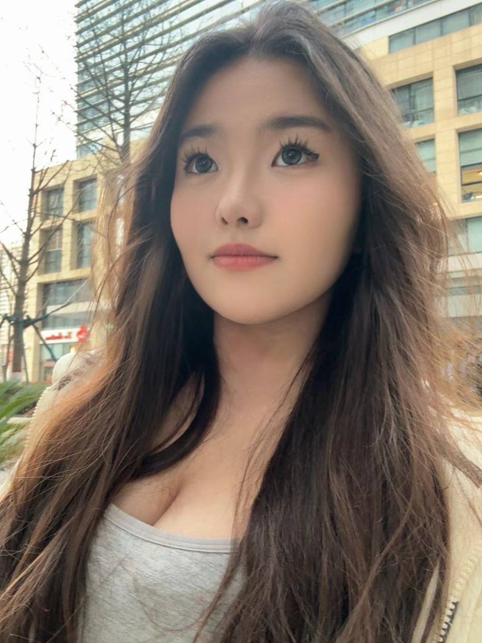 陕西 西安 编号：590999 (点击复制)
➡️ 