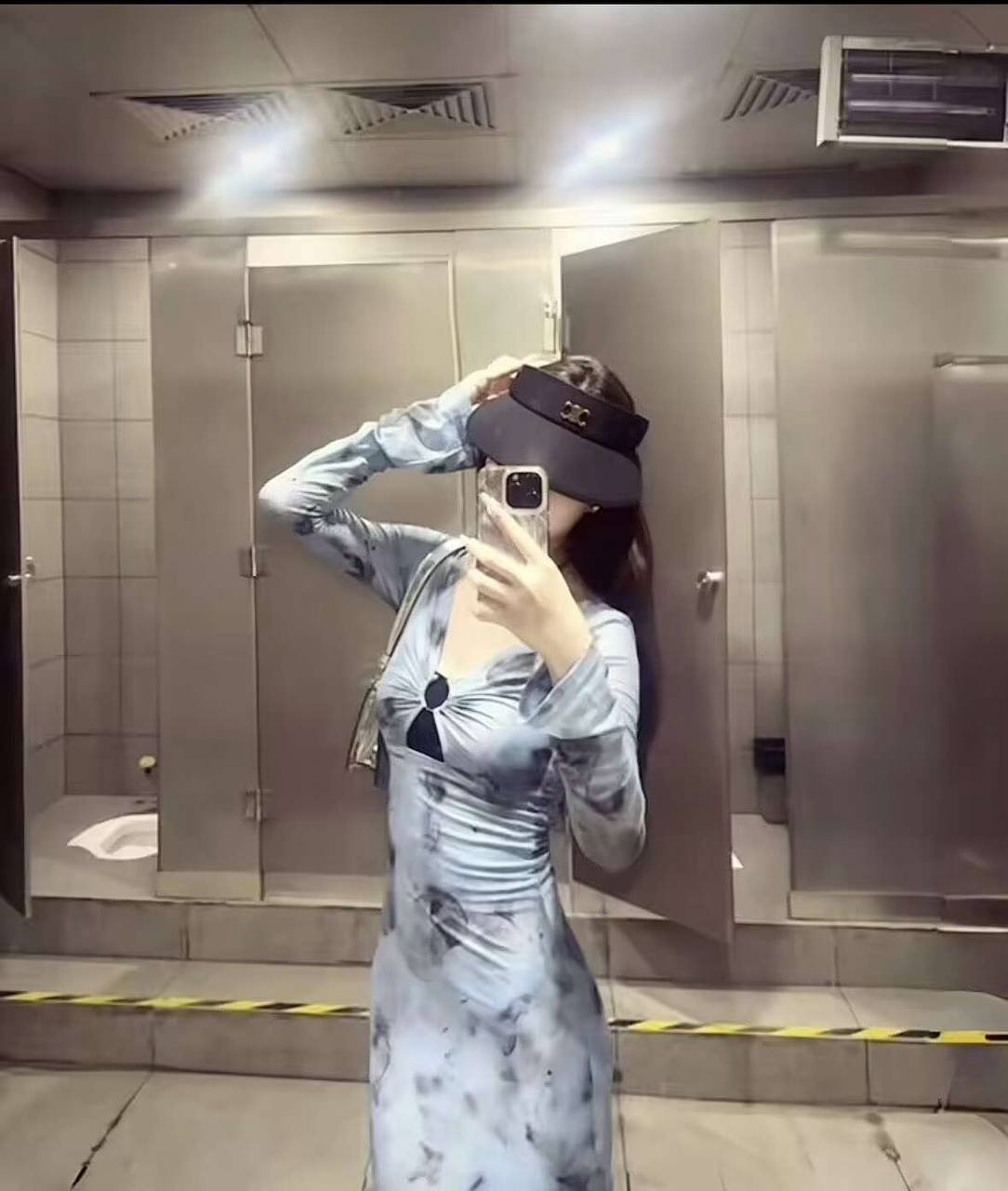 陕西 西安 编号：425385 (点击复制)
➡️ 