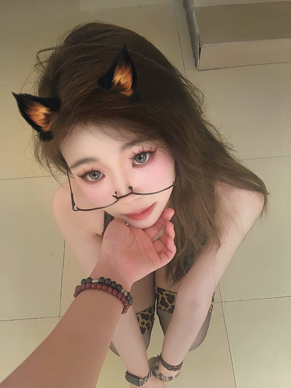 陕西 西安 编号：559354 (点击复制)
➡️ 