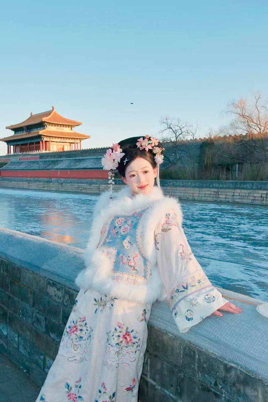 陕西 西安 编号：273792 (点击复制)
➡️ 